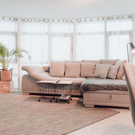 Central Apartment - Culture & Nightlife In One Visp Luaran gambar