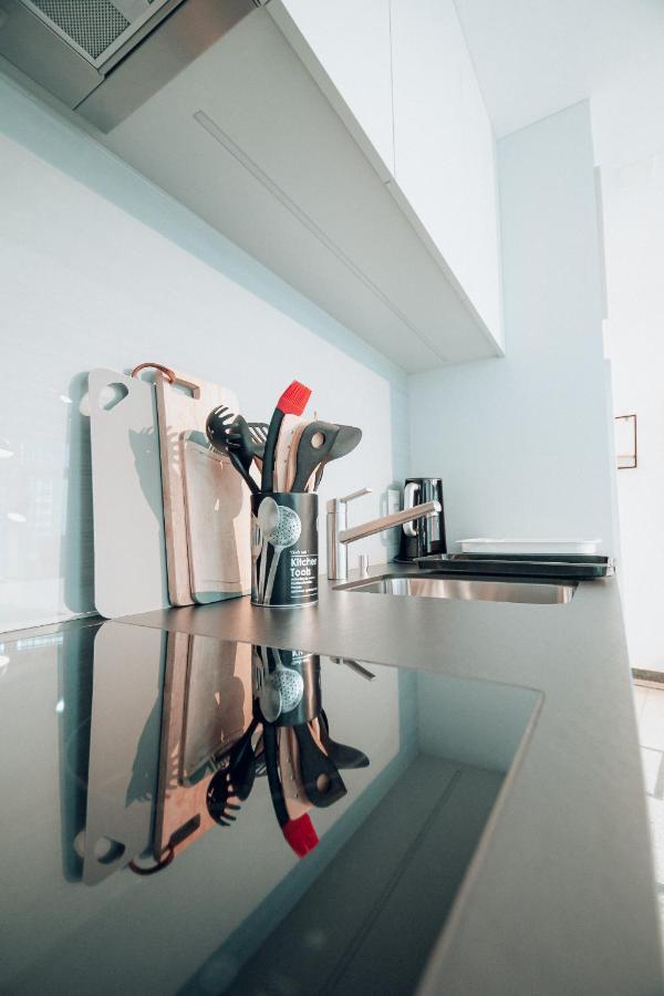 Central Apartment - Culture & Nightlife In One Visp Luaran gambar