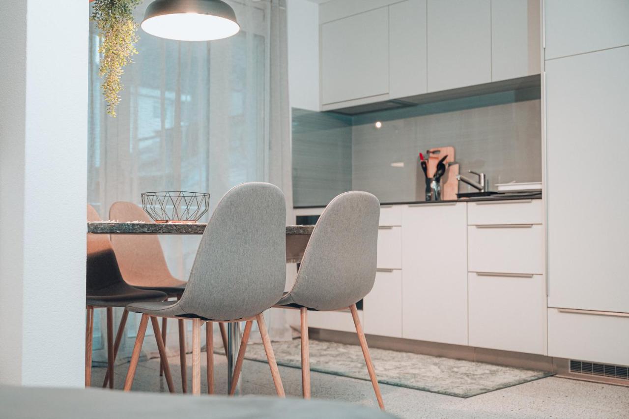 Central Apartment - Culture & Nightlife In One Visp Luaran gambar